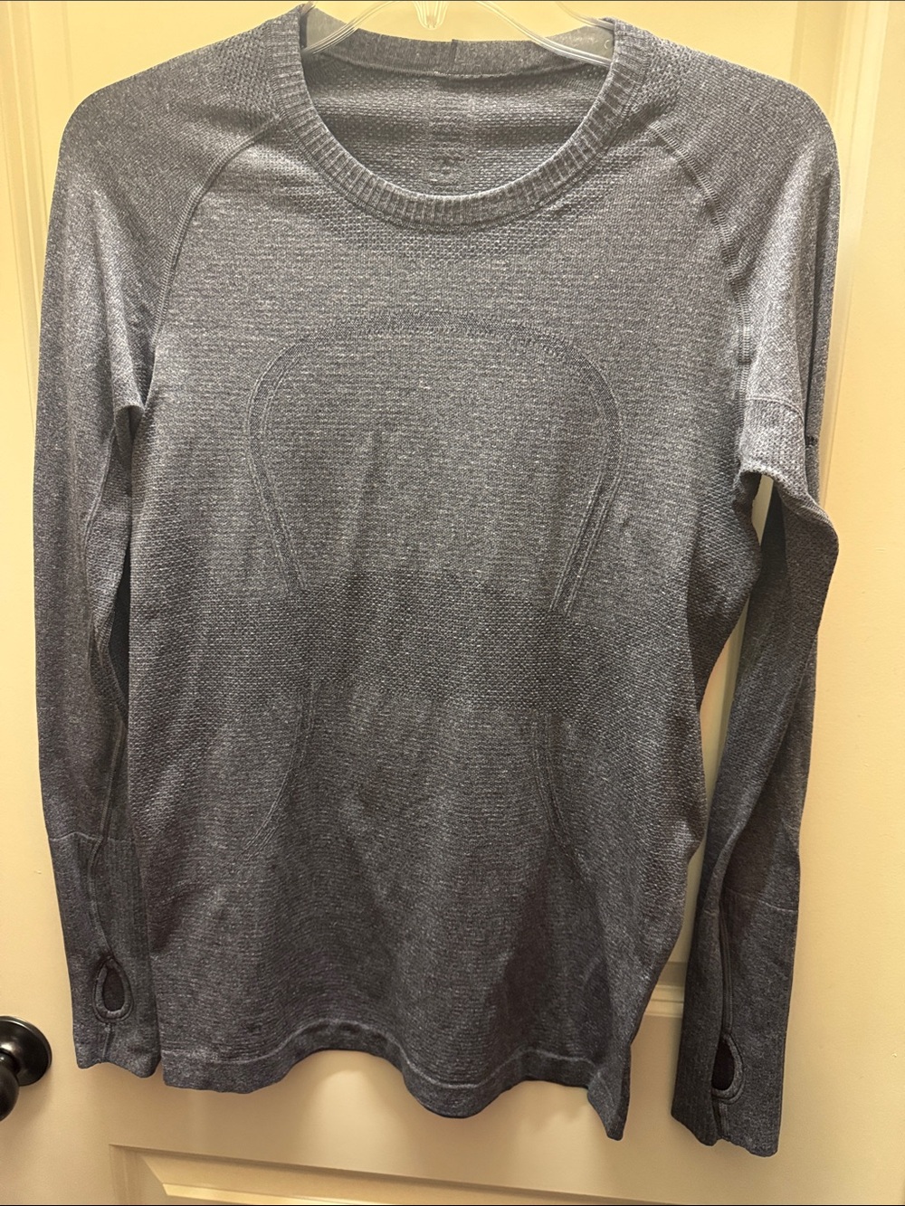 lululemon athletica Women's Long-Sleeve Crew in Gray